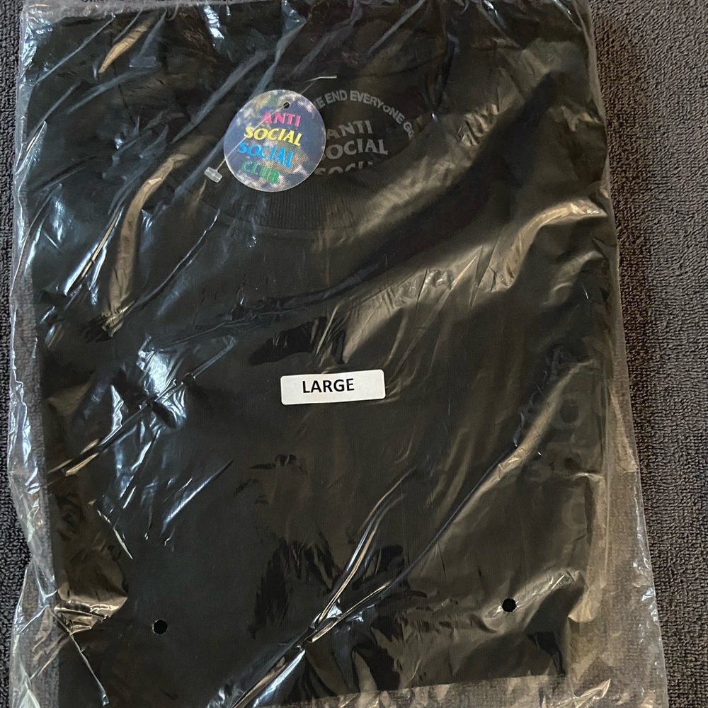 *NWT* Anti Social Social Club “Dramatic” 3M Tee